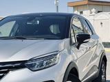 Renault Kaptur 2021 года за 7 800 000 тг. в Уральск – фото 2