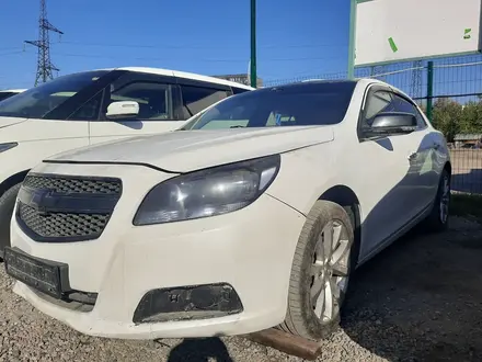 Chevrolet Malibu 2013 года за 6 700 000 тг. в Алматы – фото 2