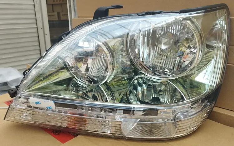 Фара RX-300 98-2001год за 38 000 тг. в Алматы