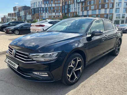 Volkswagen Passat 2021 года за 13 500 000 тг. в Астана – фото 7