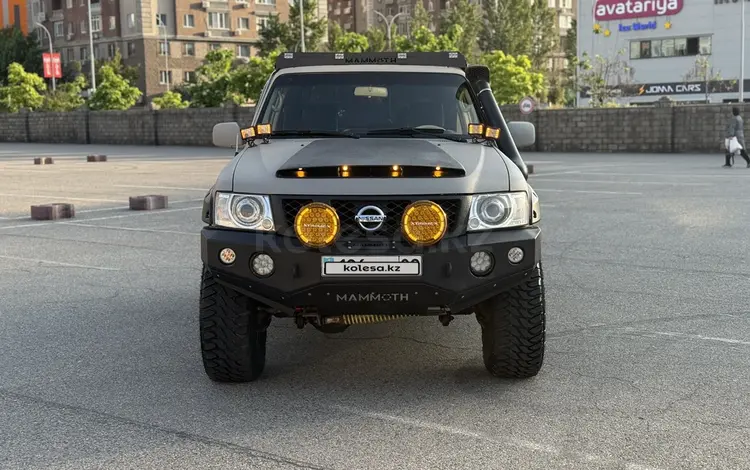 Nissan Patrol 2004 года за 13 000 000 тг. в Алматы