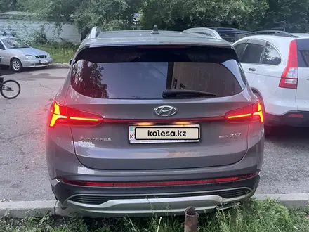 Hyundai Santa Fe 2022 года за 18 000 000 тг. в Усть-Каменогорск – фото 15