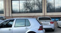 Volkswagen Golf 2002 года за 2 600 000 тг. в Алматы – фото 3
