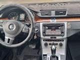 Volkswagen Passat 2012 года за 4 300 000 тг. в Астана – фото 2