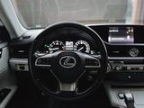Lexus ES 250 2017 годаүшін17 000 000 тг. в Атырау – фото 3