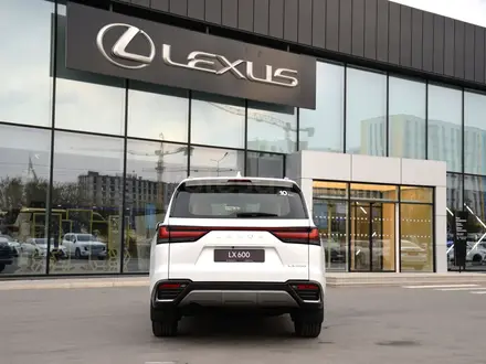 Lexus LX 600 Luxury+ 2026 года за 93 590 000 тг. в Шымкент – фото 4