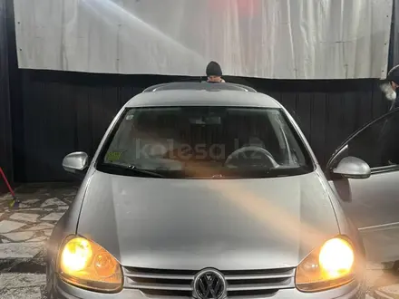 Volkswagen Golf 2005 года за 3 700 000 тг. в Алматы – фото 3