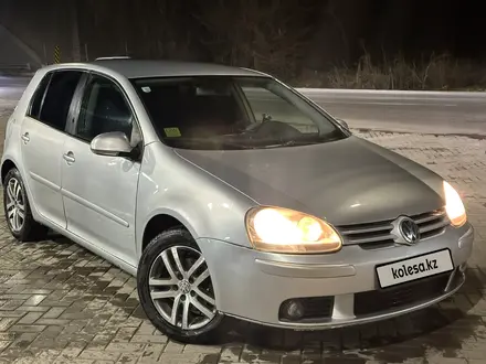 Volkswagen Golf 2005 года за 3 700 000 тг. в Алматы – фото 9
