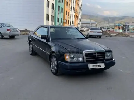 Mercedes-Benz E 300 1991 года за 1 600 000 тг. в Алматы – фото 3