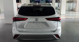 Toyota Highlander 2024 года за 25 750 000 тг. в Алматы – фото 5