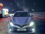 Toyota Camry 2020 года за 17 000 000 тг. в Караганда