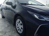 Toyota Corolla 2019 года за 10 450 000 тг. в Актобе – фото 2