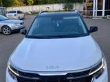 Kia Seltos 2024 года за 10 500 000 тг. в Уральск
