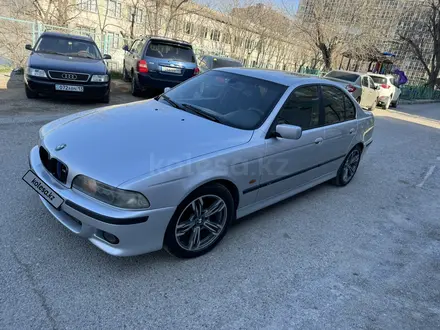 BMW 528 2000 года за 3 550 000 тг. в Шымкент – фото 2