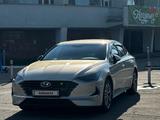Hyundai Sonata 2020 года за 11 800 000 тг. в Алматы