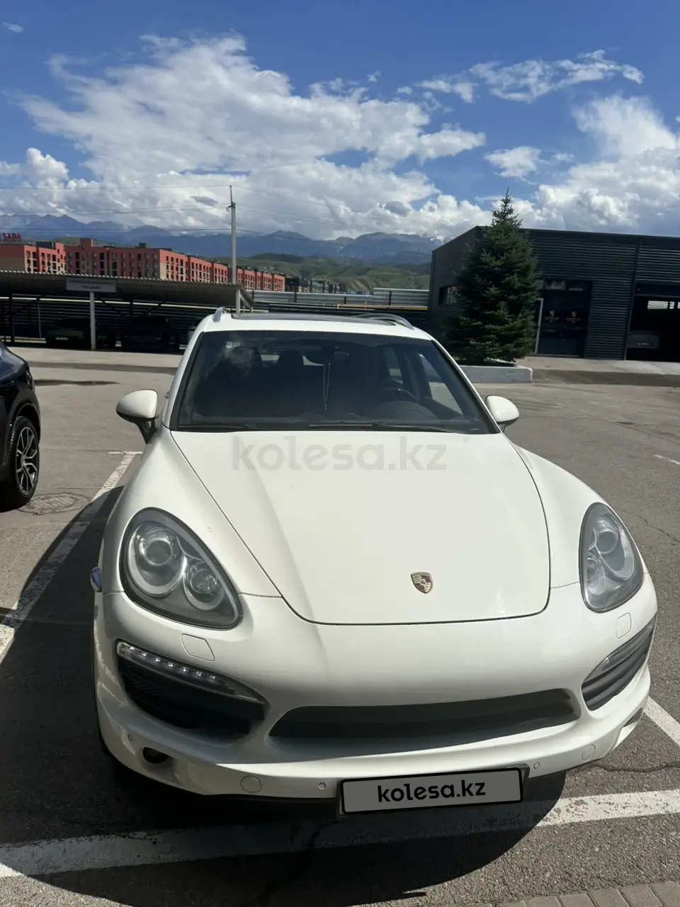 Porsche Cayenne, 2011