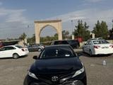 Toyota Camry 2019 года за 14 000 000 тг. в Шымкент