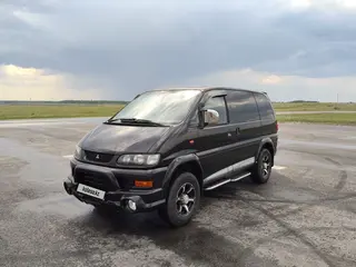 Mitsubishi Delica