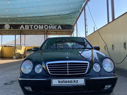 Mercedes-Benz E 320 2000 года за 4 800 000 тг. в Шымкент – фото 4