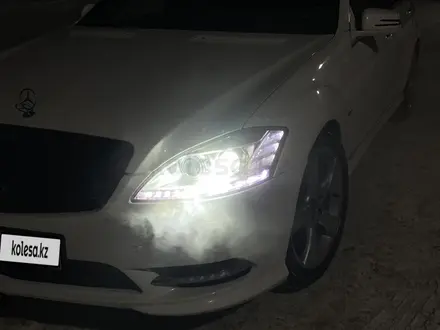 Mercedes-Benz S 500 2007 года за 8 500 000 тг. в Караганда – фото 2