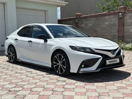 Toyota Camry 2021 года за 12 500 000 тг. в Тараз – фото 3