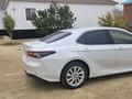 Toyota Camry 2023 года за 18 000 000 тг. в Актау – фото 4