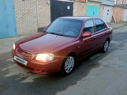 Hyundai Accent 2004 года за 2 750 000 тг. в Кокшетау – фото 2