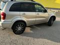Toyota RAV4 2005 года за 5 500 000 тг. в Актобе – фото 4