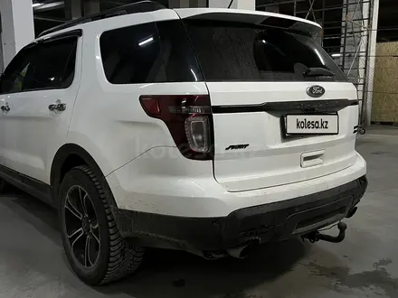 Ford Explorer 2014 года за 10 350 000 тг. в Актау – фото 9