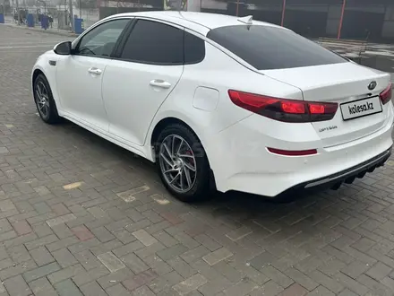 Kia Optima 2019 года за 9 300 000 тг. в Актау – фото 3