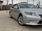 Lexus ES 300h 2013 года за 8 800 000 тг. в Жанаозен