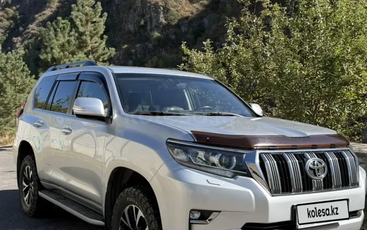 Toyota Land Cruiser Prado 2019 года за 30 000 000 тг. в Алматы