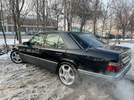 Mercedes-Benz E 500 1994 годаүшін6 500 000 тг. в Алматы – фото 3