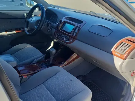 Toyota Camry 2004 года за 3 640 000 тг. в Караганда – фото 19