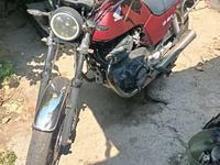 Honda  CB 400N 1996 годаүшін750 000 тг. в Алматы