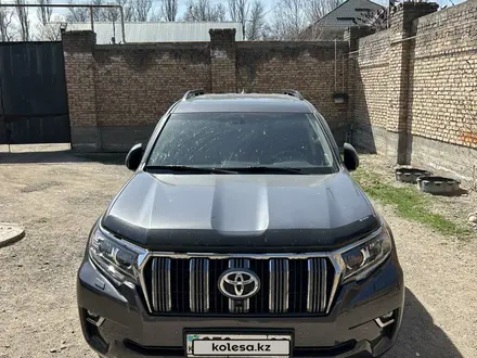 Toyota Land Cruiser Prado 2018 года за 29 500 000 тг. в Алматы – фото 2