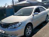 Toyota Camry 2003 годаүшін4 000 000 тг. в Абай (Абайский р-н) – фото 2