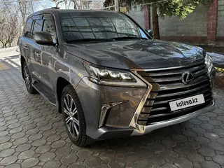 Lexus LX 570