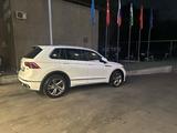Volkswagen Tiguan 2021 годаүшін19 700 000 тг. в Костанай – фото 2