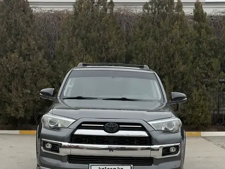 Toyota 4Runner 2018 года за 20 000 000 тг. в Актау – фото 2