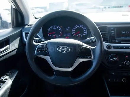 Hyundai Accent 2018 года за 5 600 000 тг. в Актау – фото 14