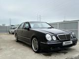 Mercedes-Benz E 320 2000 года за 5 000 000 тг. в Актау