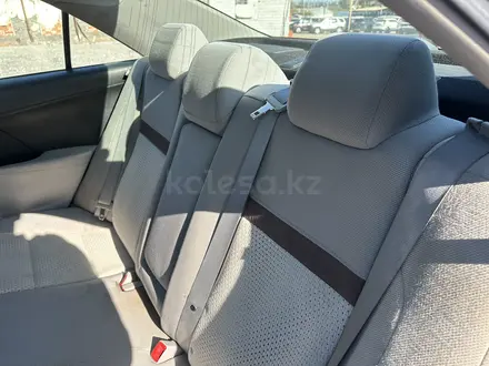 Toyota Camry 2013 года за 8 400 000 тг. в Актобе – фото 19