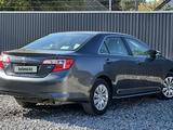 Toyota Camry 2013 годаүшін8 400 000 тг. в Актобе – фото 5