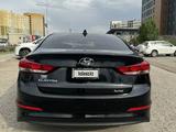 Hyundai Elantra 2018 годаүшін5 400 000 тг. в Актобе – фото 5