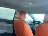 Hyundai Elantra 2018 года за 7 550 000 тг. в Актобе – фото 4