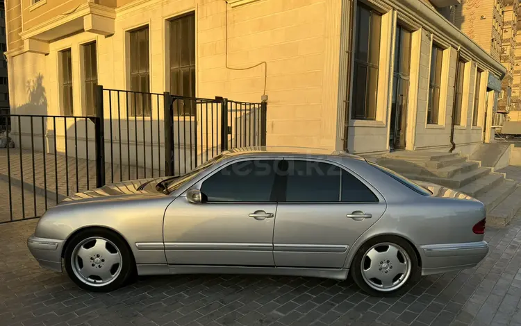 Mercedes-Benz E 320 2002 годаүшін5 000 000 тг. в Актау