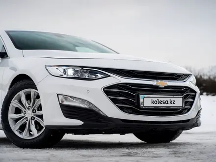 Chevrolet Malibu 2021 года за 10 800 000 тг. в Алматы – фото 5