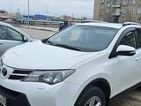 Toyota RAV4 2013 года за 10 500 000 тг. в Атырау – фото 2