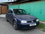 Volkswagen Golf 2001 года за 2 300 000 тг. в Алматы